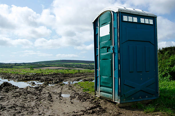 Types of Portable Toilets We Offer in Mingo Junction, OH